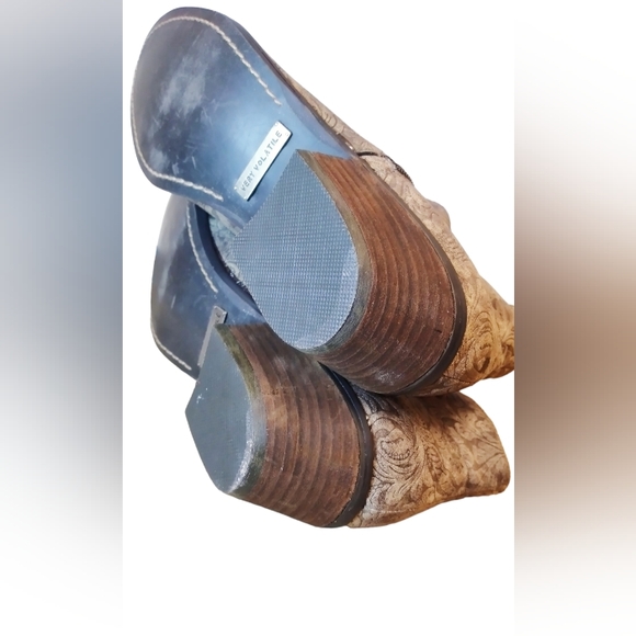 Very Volatile Women's Roces Embossed Ankle Boots, Black Rinse, US Sizes 10. - Picture 4 of 6